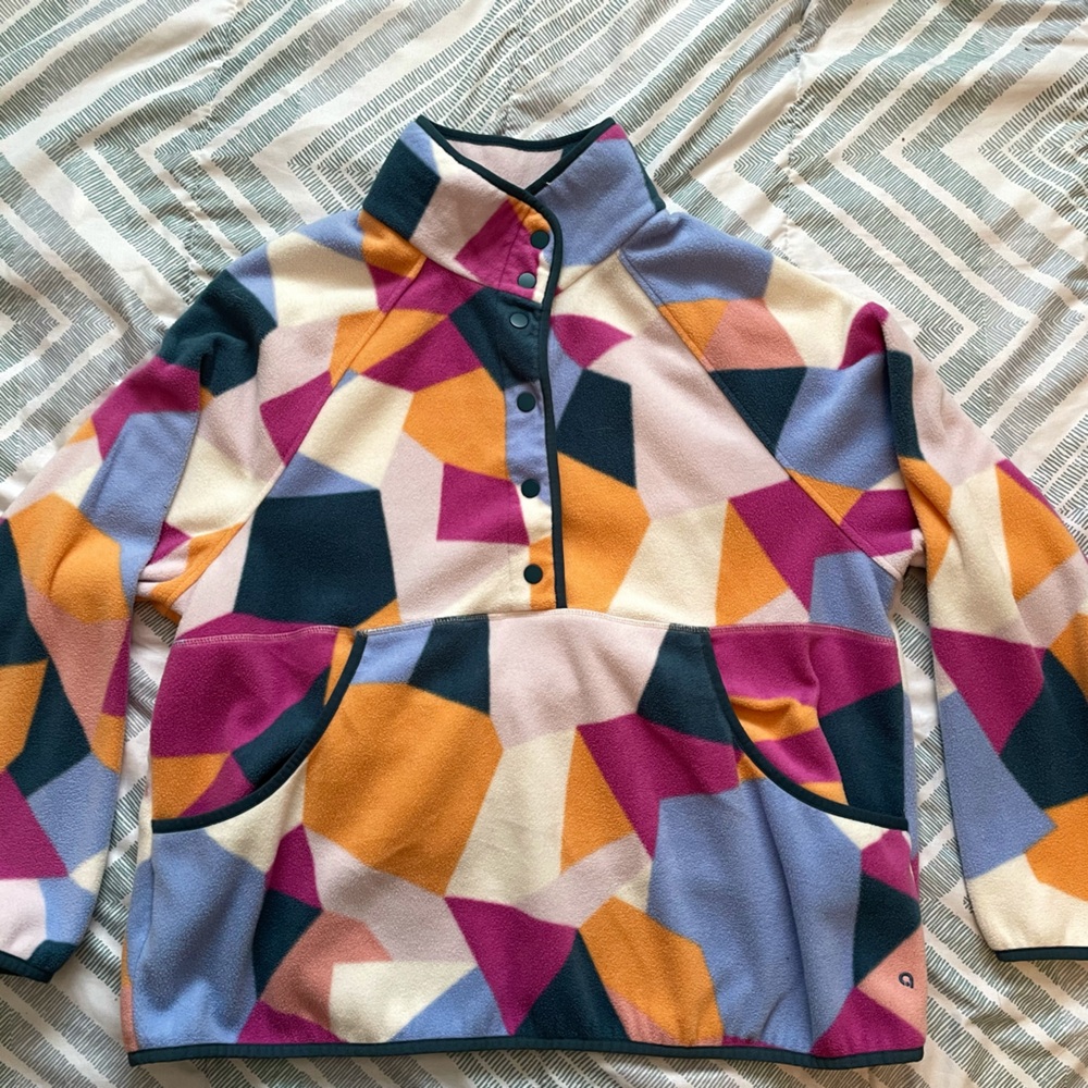 Colorful Geometric Pullover